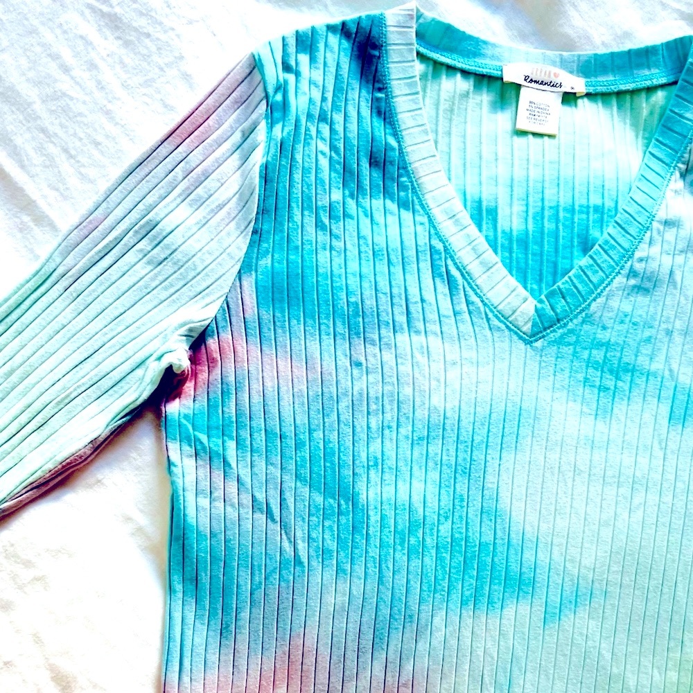 URBAN Romantics Long Sleeves Top